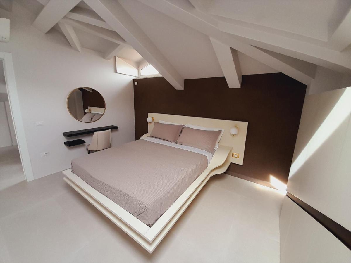 Gt Apartments - New Opening Вибо Валентия Марина Екстериор снимка